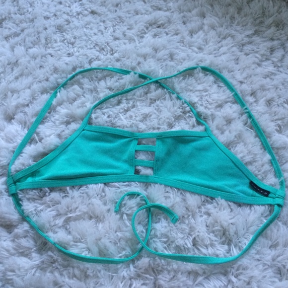 Jolyn misfit top