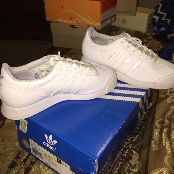 All white Adidas ! - Picture 3 of 3