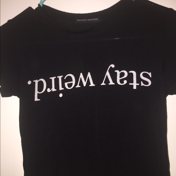 Semi cropped fitted short sleeve