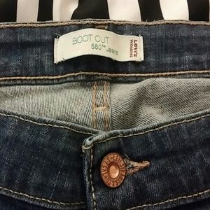 Ladies LEVI 580 Boot Cut Jeans Short