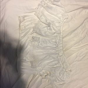White laced crop top