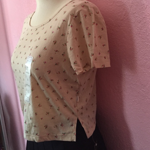 Floral Shirt - Picture 2 of 4