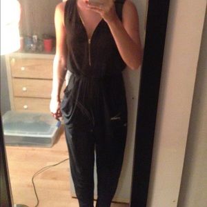 Black comfy pants-jumper