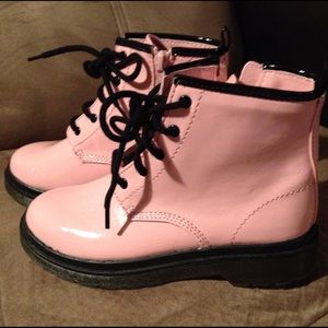 Girls Candies pink boot size 2