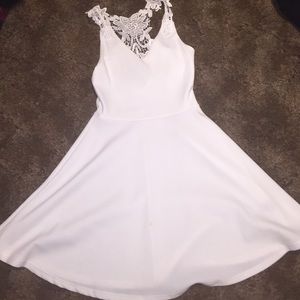 White Dress S