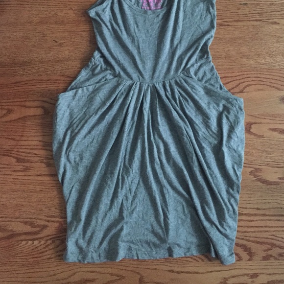 Forever 21 Grey Dress w/ pockets - Picture 3 of 3