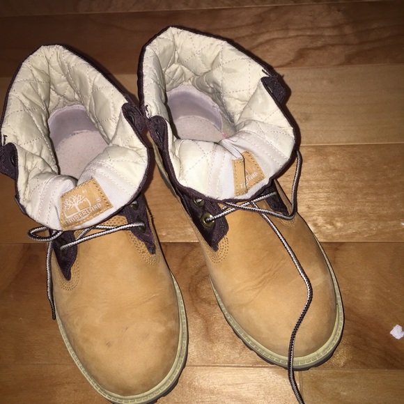 TIMBERLANDS - Picture 2 of 4