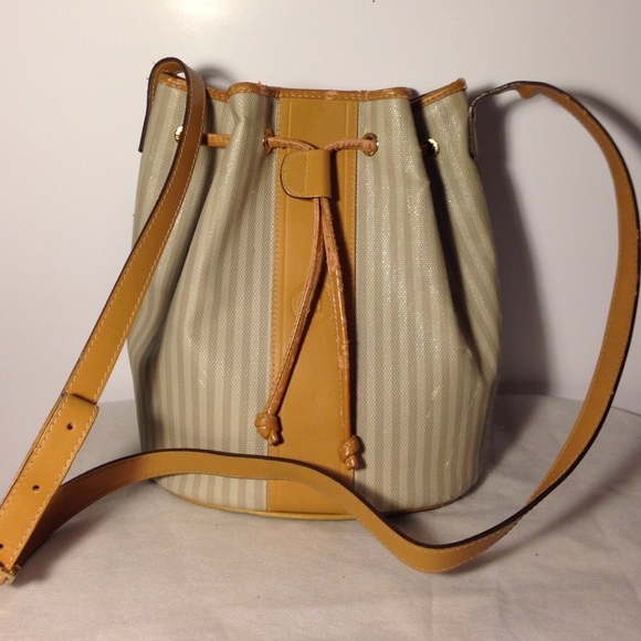 Fendi purse