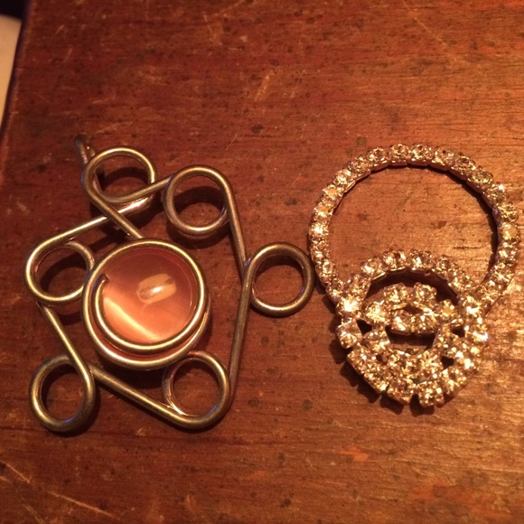 Bundle - Picture 3 of 4