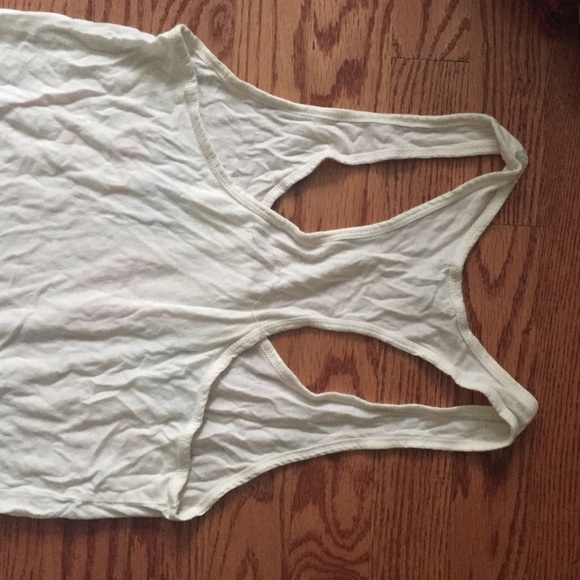 Forever 21 " I left my heart in London" razorback - Picture 3 of 3