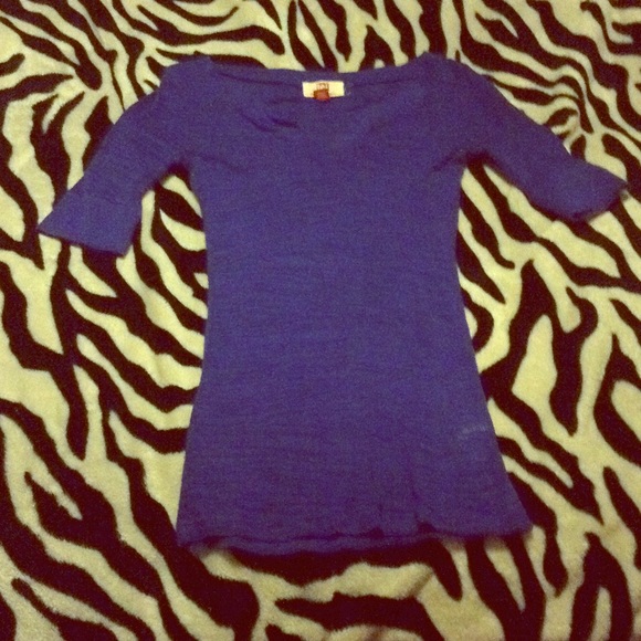 Blue zebra top