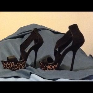 Bebe leopard platform heels