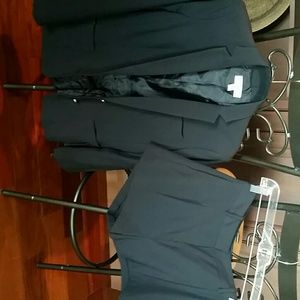 Short and jacket suit (2) piece