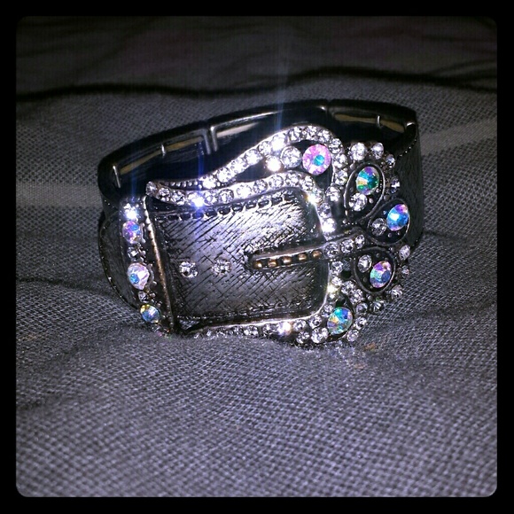 belt buckle bracelet