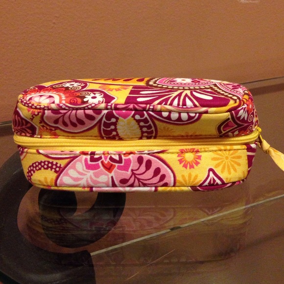 Vera Bradley eye glass/ sun glass case