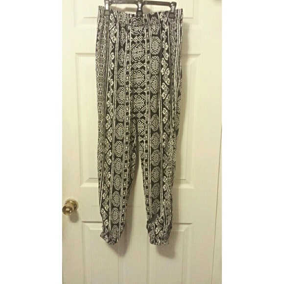 NWT Wet Seal Aztec Harem pants