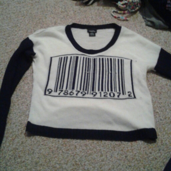 Scan pattern sweater