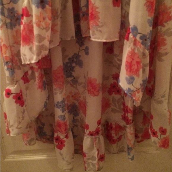 Floral Maxi Dress - Picture 3 of 4