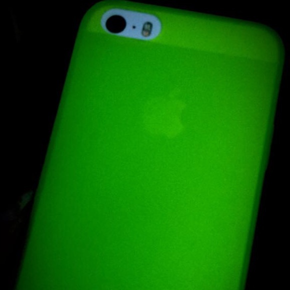 iPhone 5s - Picture 4 of 4