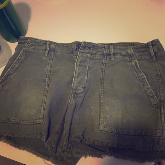 Green army shorts from AE