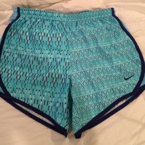 Women's Nike Tempo shorts