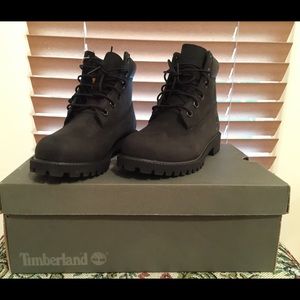 4y timberland boots