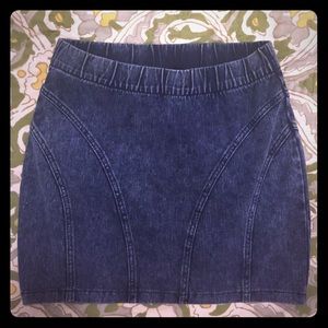 Jean mini skirt