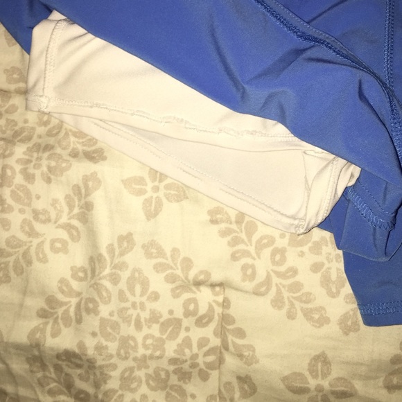 Nike Dri-Fit Shorts - Picture 2 of 4