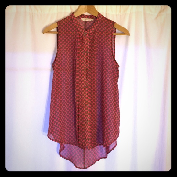 Nordstrom Lush sheer sleeveless button down blouse - Picture 1 of 4