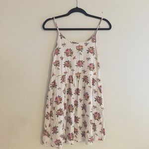 Floral pattern dress