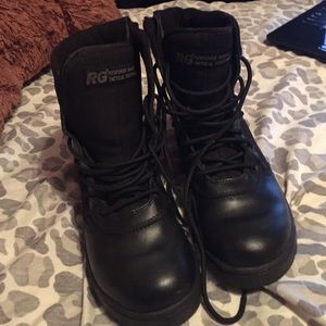Response gear tactical footwear boots
