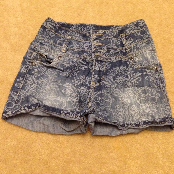 Rue 21 shorts