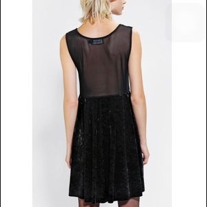 MINKPINK Black Velvet XS Babydoll Dress Sheer Back