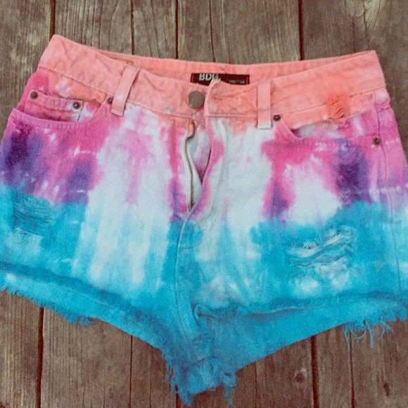 High rise cheeky UO tie dye shorts