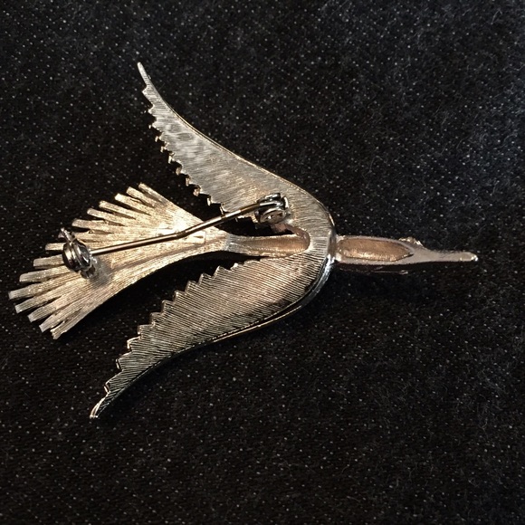 Silver Bird Pin - Picture 7 of 8