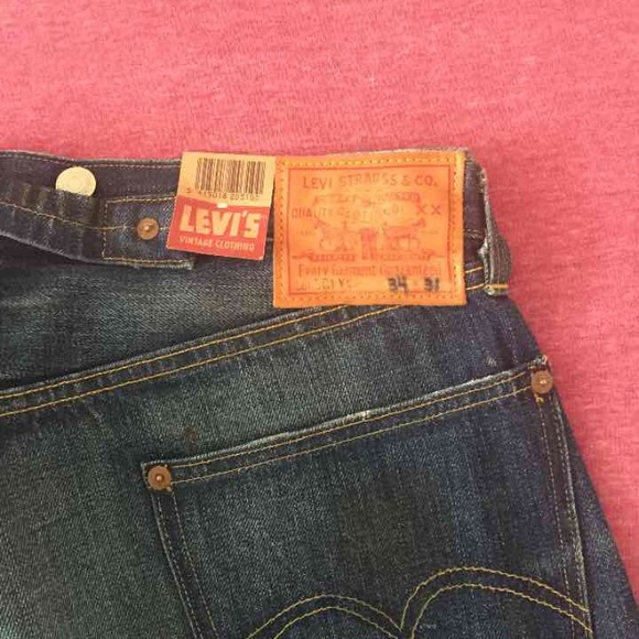 Mens NWT Levis!! - Picture 4 of 5