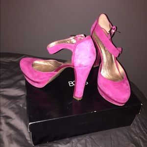 Pink BCBG pumps