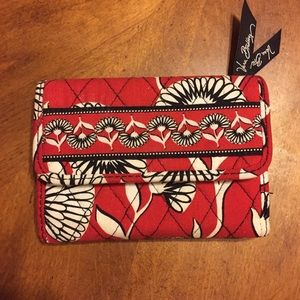 Vera Bradley Wallet and IPhone 6 Wallet