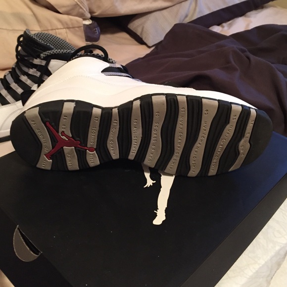 Steel 10s - Picture 4 of 4