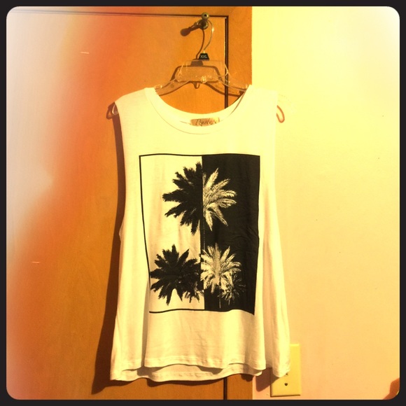 Black and White cut off