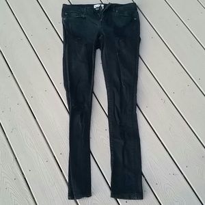 SOLD Black Skinny Jeans