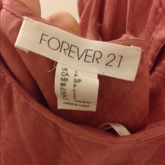 Pink crop top - Picture 3 of 3