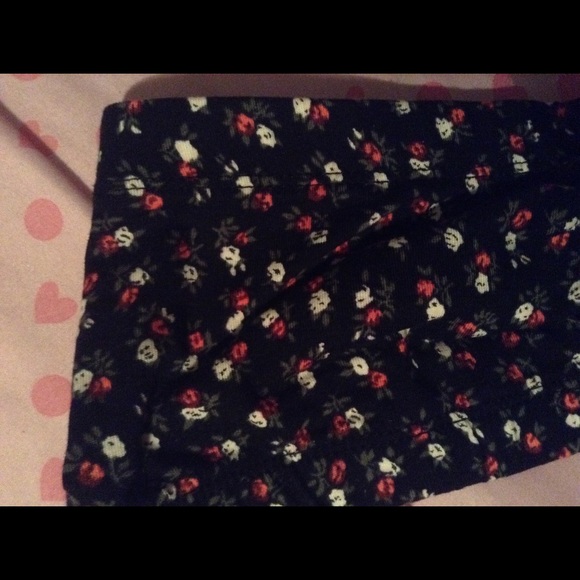 Flower bralette🌹 - Picture 2 of 2