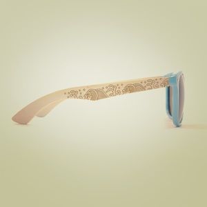 👓 Glasses / Sunglasses 👓
CUSTOM WAVES🏄