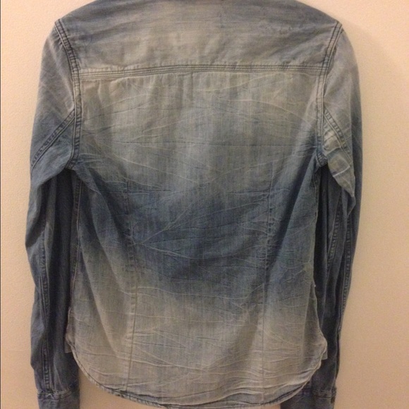 Denim American Eagle button down - Picture 2 of 3