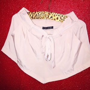 Loose pale pink shorts