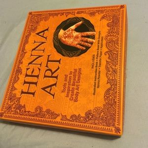 Henna tattoo art kit