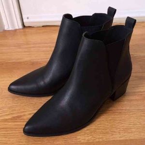 Chelsea boots size 6.5 women's