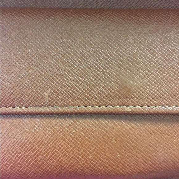 Louis Vuitton wallet additional photos - Picture 1 of 3