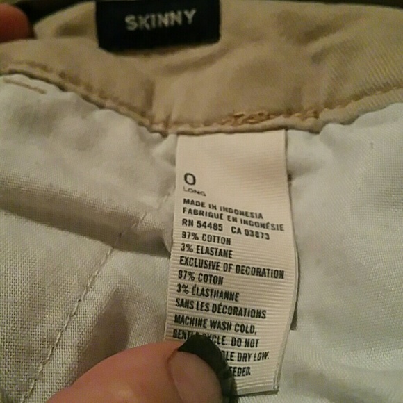 *light tan khakis. - Picture 3 of 4